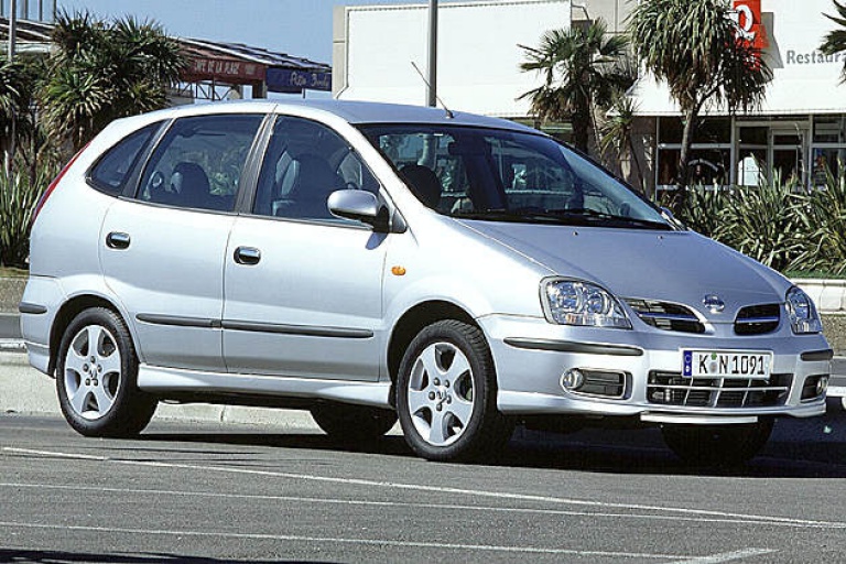 Nissan almera kombi #8